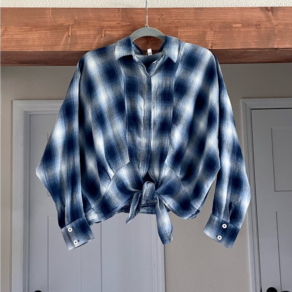 Elan Plaid Cropped Shirt Size M